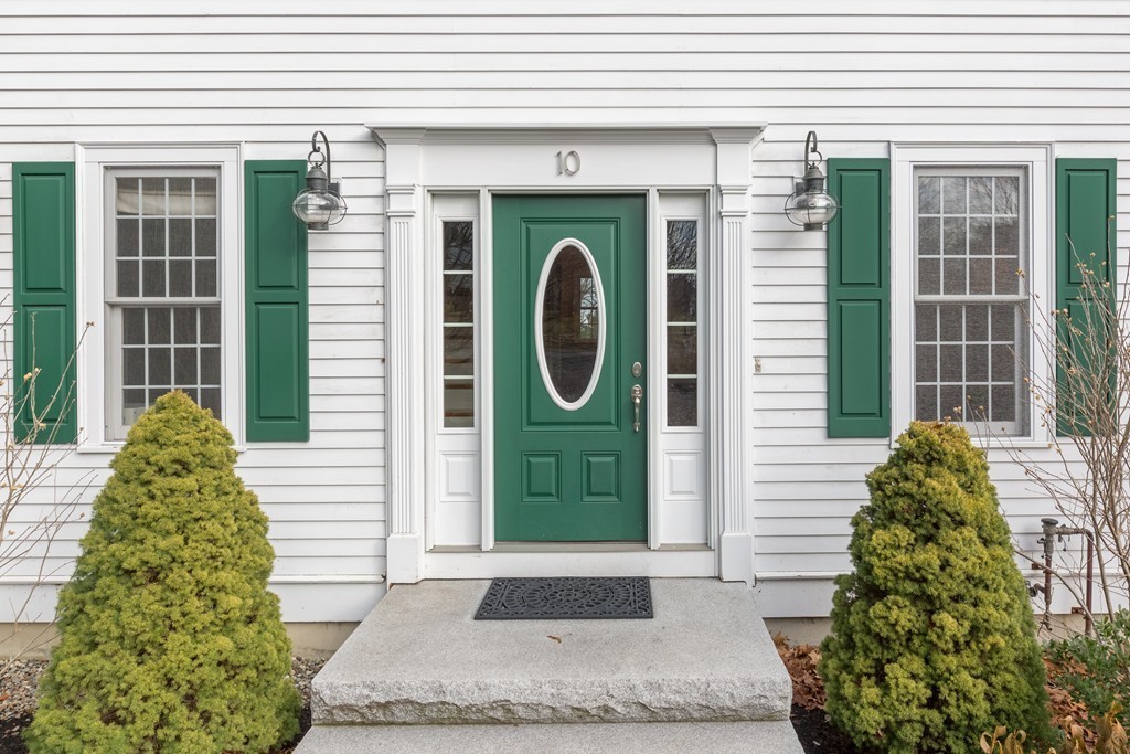 10 Long Hill Road Georgetown, MA 01833 - Photo 3 of 30 Gallery Image 3