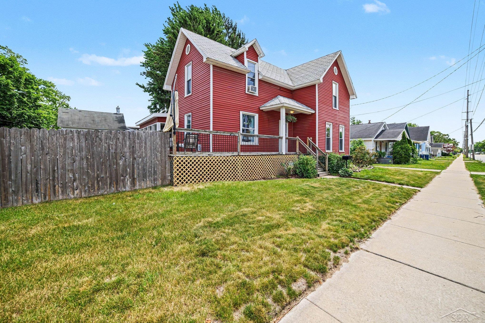 1424 North Trumbull Street Bay City, MI 48708 - Photo 25 of 33