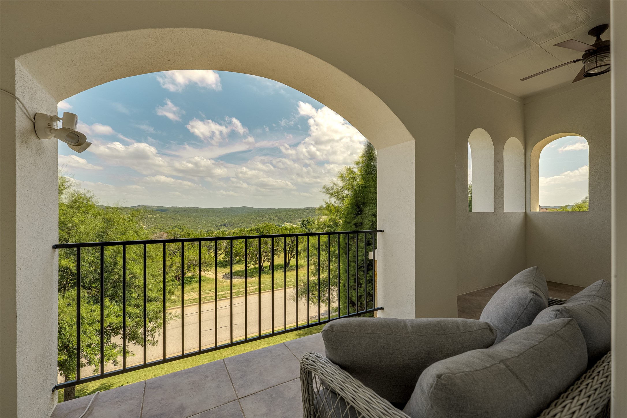 11612 Shoreview Overlook Austin, TX 78732 - Photo 31 of 40 Gallery Image 31