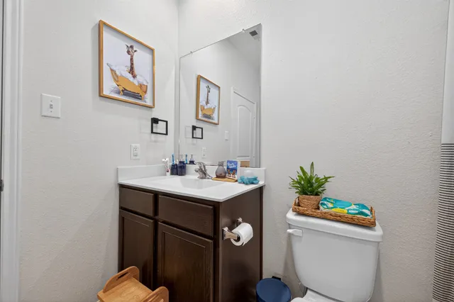 $2,000 | 10811 Anthonomus Way, Richmond, TX 77469