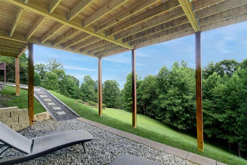 2079 Gallatin Road Young Harris, GA 30582 - Photo 14 of 57