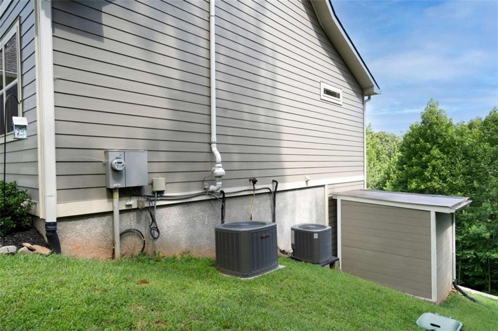 2079 Gallatin Road Young Harris, GA 30582 - Photo 15 of 57