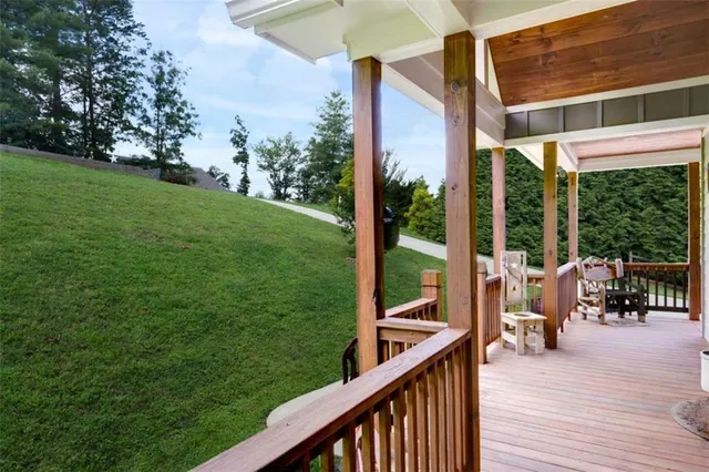 $669,000 | 2079 Gallatin Road, Young Harris, GA 30582