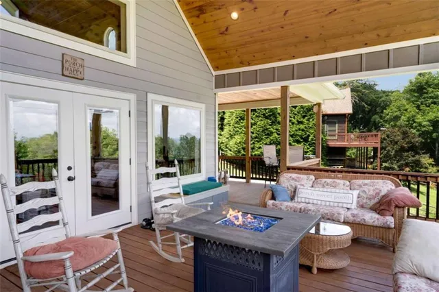 $669,000 | 2079 Gallatin Road, Young Harris, GA 30582