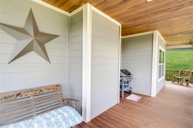 $669,000 | 2079 Gallatin Road, Young Harris, GA 30582