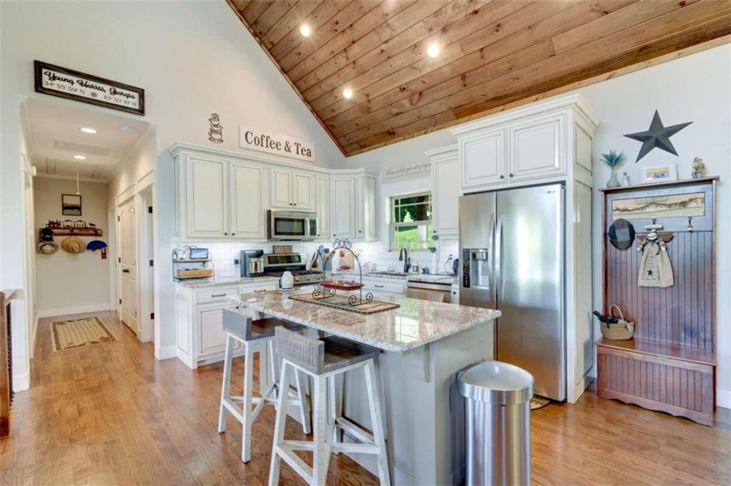 2079 Gallatin Road Young Harris, GA 30582 - Photo 33 of 57