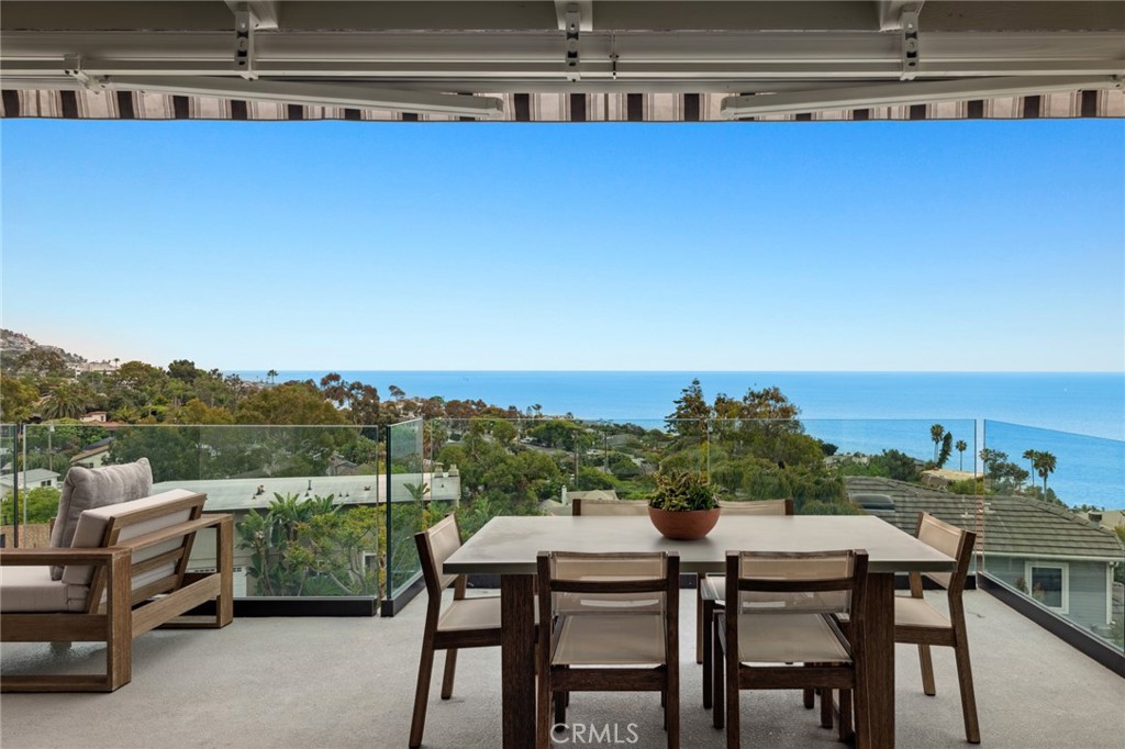 31452 Holly Drive Laguna Beach, CA 92651 - Photo 7 of 23