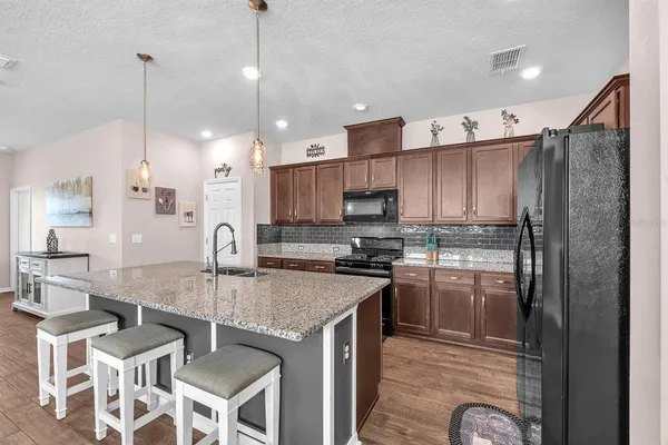 $415,000 | 6230 Plover Meadow Street, Lithia, FL 33547