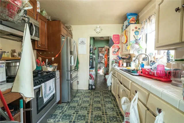 $455,000 | 2035 East Nord Street, Compton, CA 90222