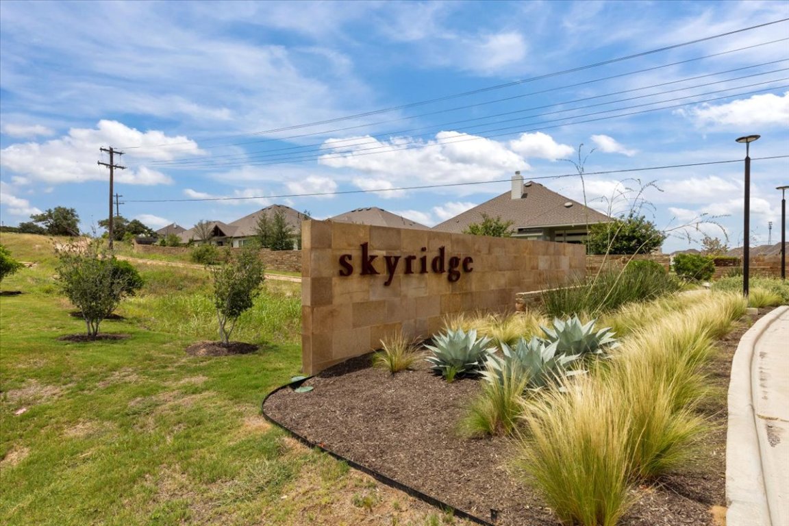 271 Eclipse Drive, Unit 67 Austin, TX 78737 - Photo 33 of 39 a view of a garden