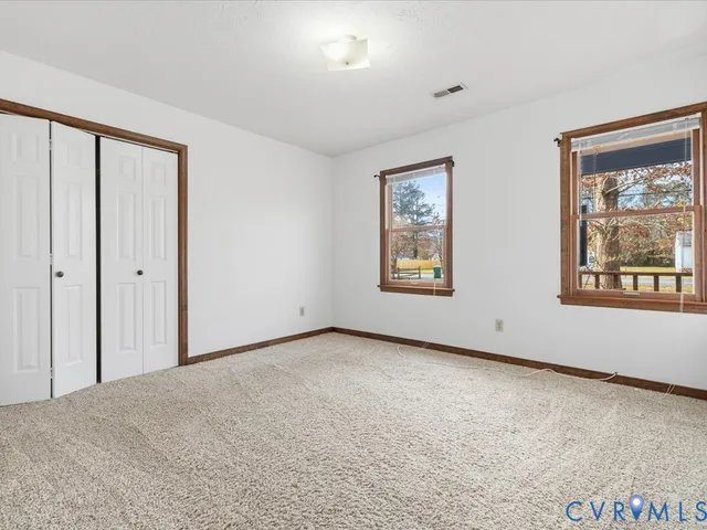 $289,500 | 21 Old Memorial Drive, Sandston, VA 23150