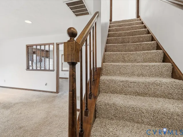 $289,500 | 21 Old Memorial Drive, Sandston, VA 23150