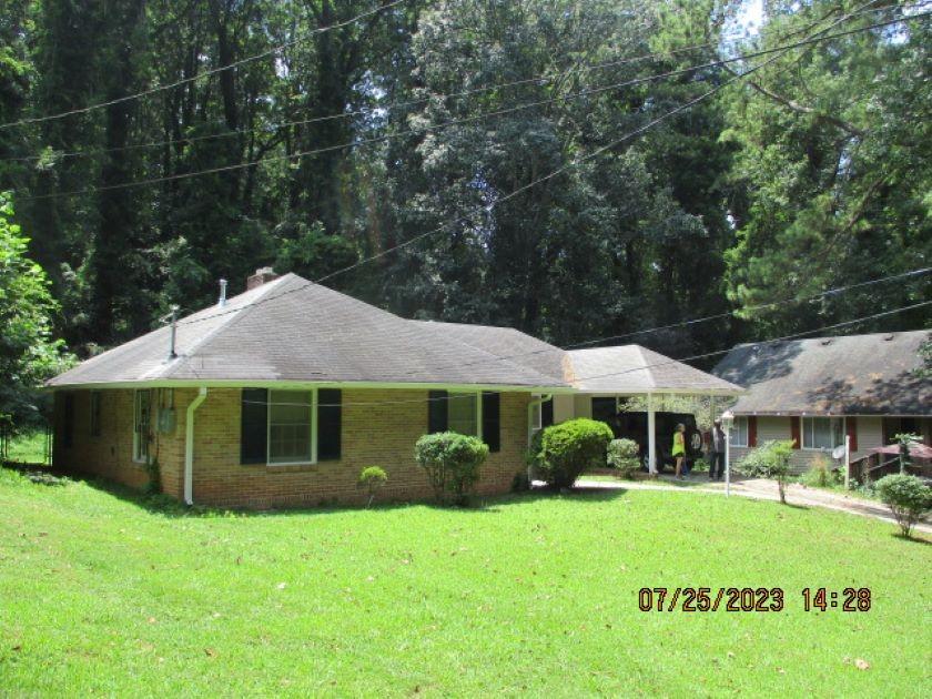 2032 Rector Drive Southwest Atlanta, GA 30311 - Photo 2 of 41