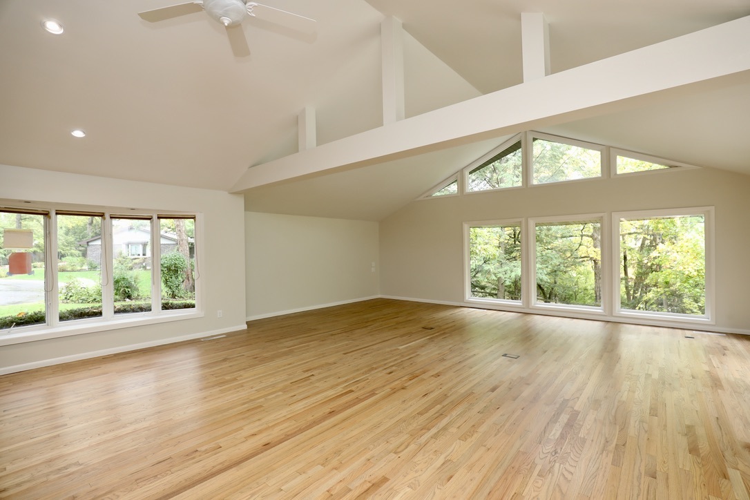4 Kings Turn Bourbonnais, IL 60914 - Photo 4 of 28 a view of an empty room with wooden floor and a window