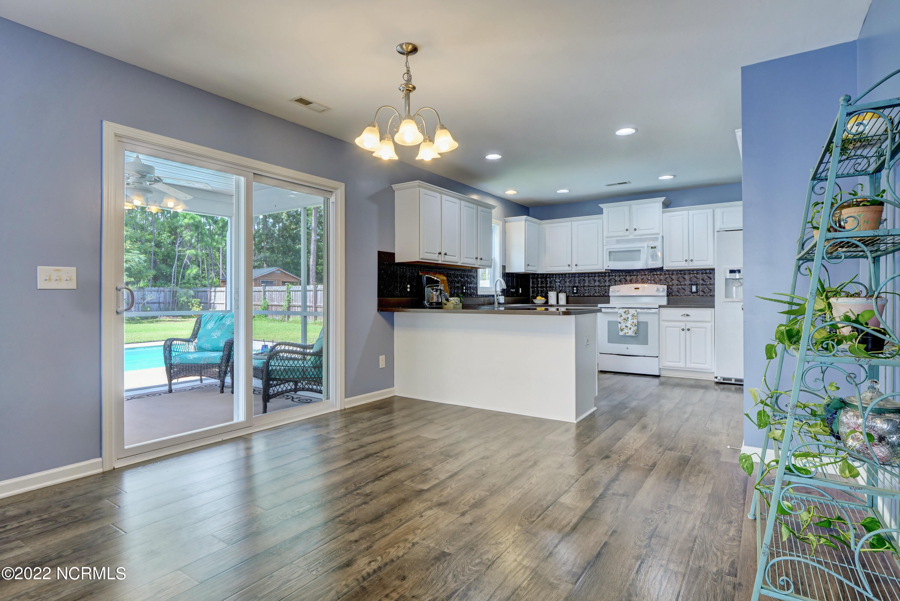 466 Albemarle Road Wilmington, NC 28405 - Photo 12 of 35 012_p2755376_77_78_79_80_81_82