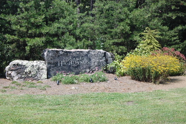 13 Highlands Forest Road Rising Fawn, GA 30738 - Photo 5 of 11 Entrance to Lookout Hihglnads