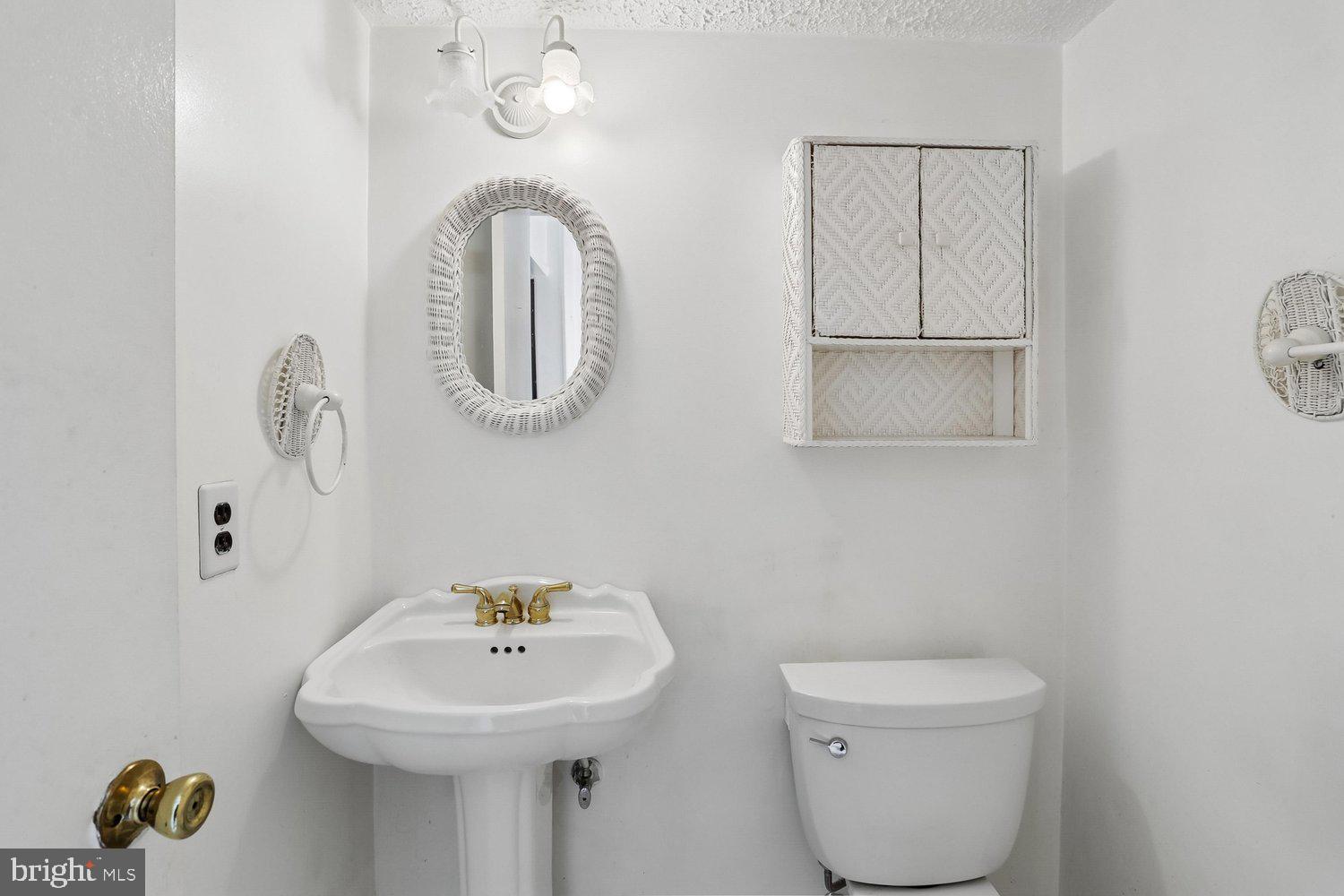 8303 Montpelier Drive Laurel, MD 20708 - Photo 16 of 41 Powder Room