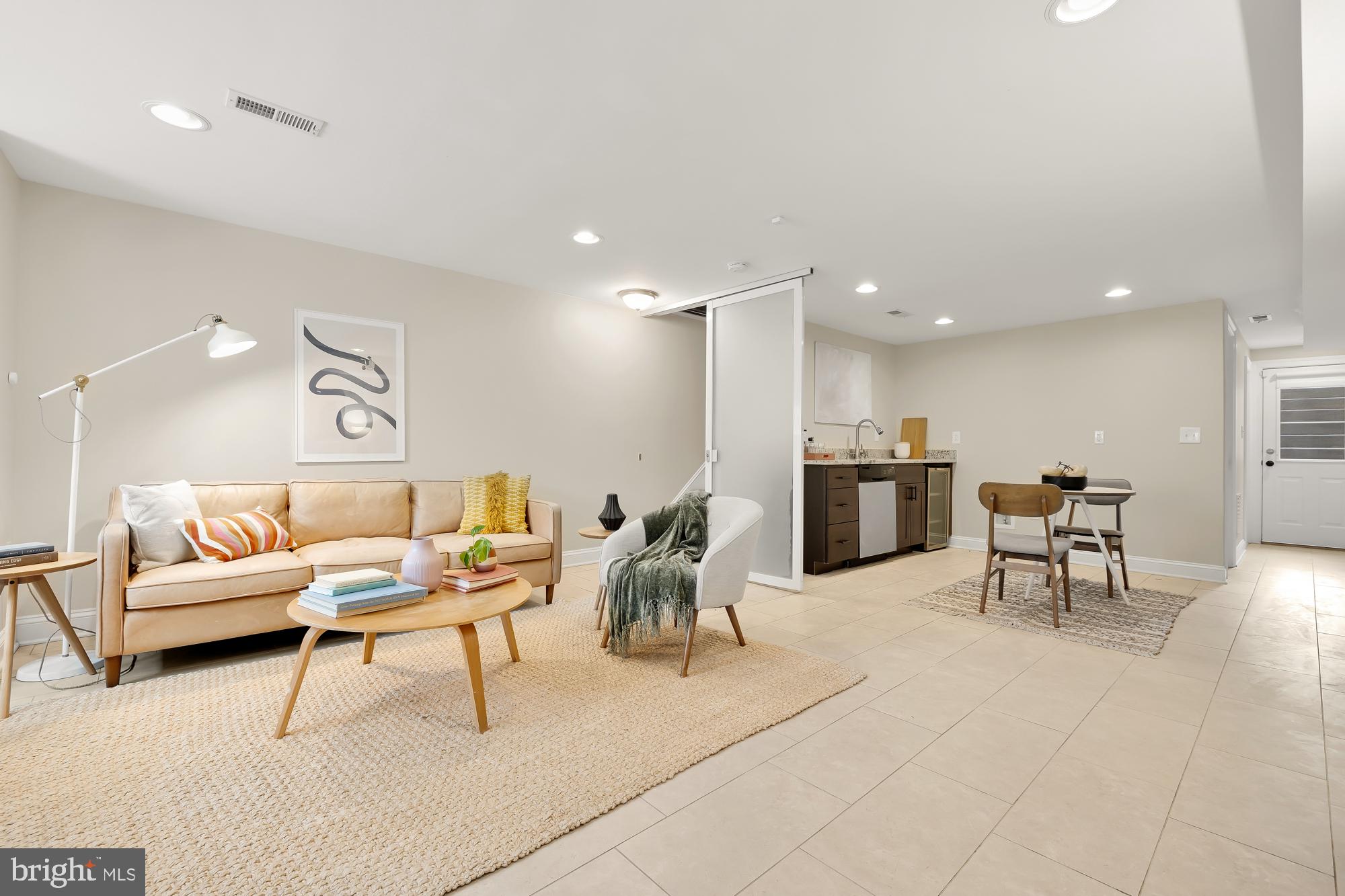 148 R Street Northeast Washington, DC 20002 - Photo 25 of 37