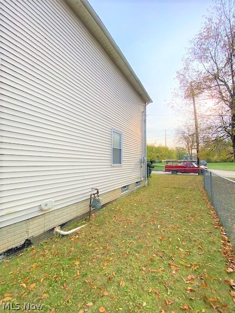 7001 Colfax Road Cleveland, OH 44104 - Photo 33 of 35