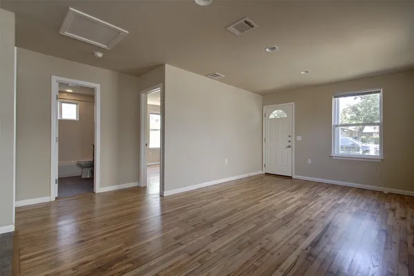 $5,400 | 4509 Depew Avenue, Austin, TX 78751