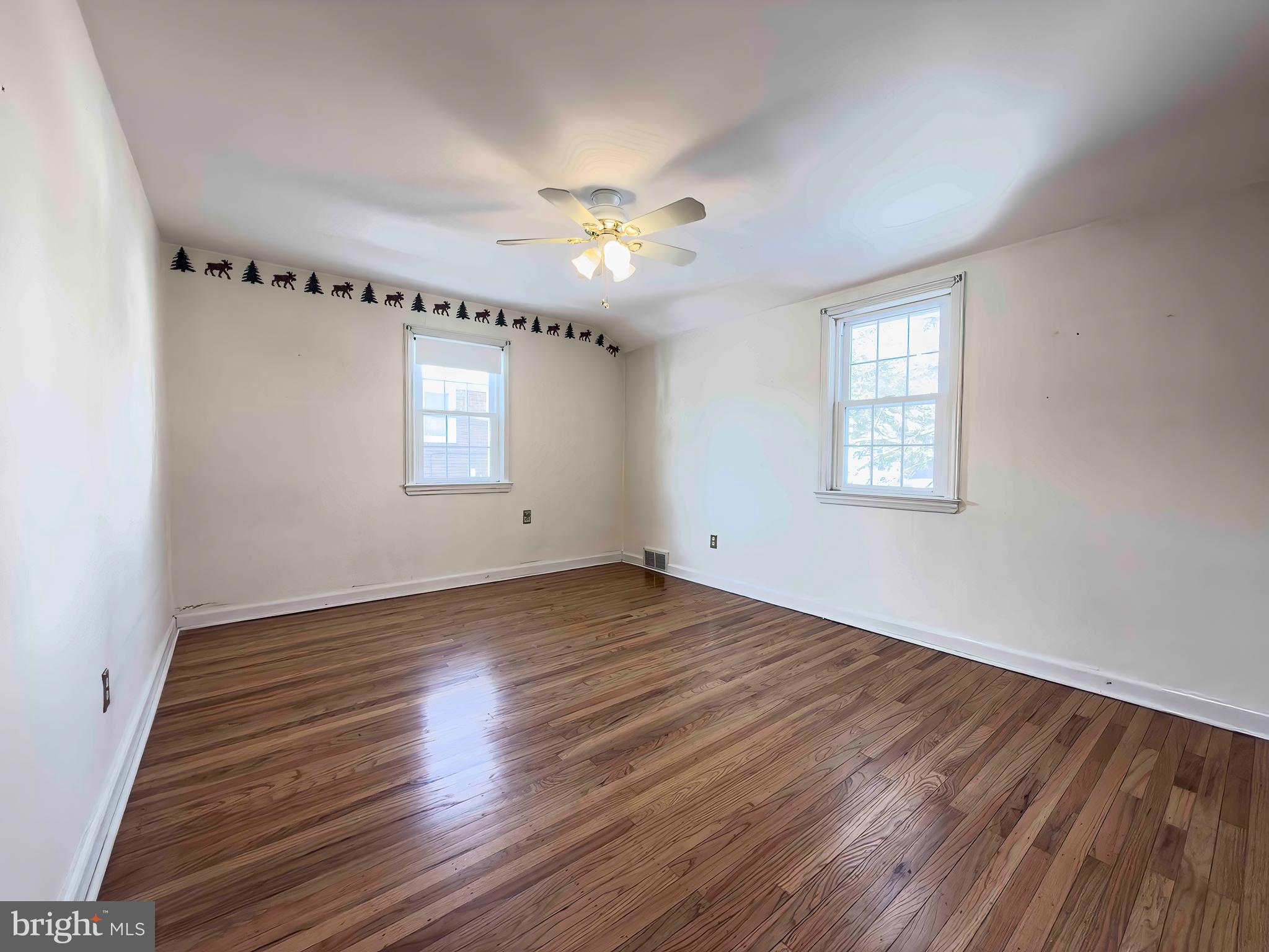 425 Harrington Road Havertown, PA 19083 - Photo 11 of 17