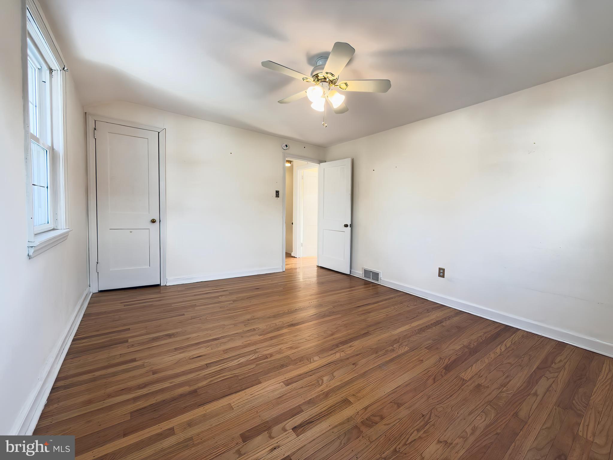 425 Harrington Road Havertown, PA 19083 - Photo 12 of 17