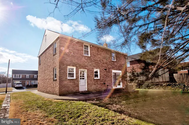 $425,000 | 425 Harrington Road, Havertown, PA 19083