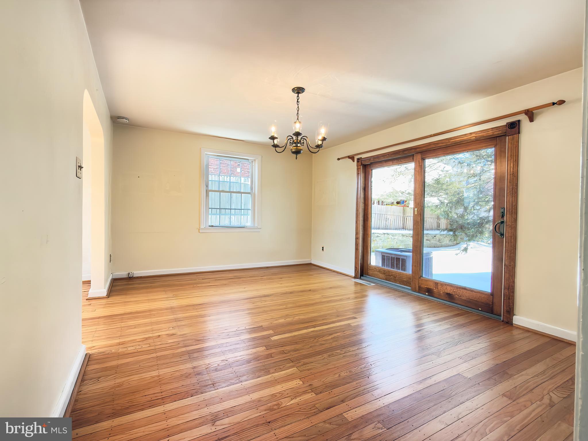 425 Harrington Road Havertown, PA 19083 - Photo 6 of 17