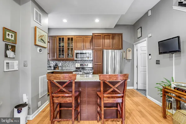 $789,000 | 313 M Street Northwest, Washington, DC 20001