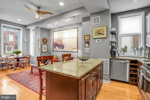 $789,000 | 313 M Street Northwest, Washington, DC 20001