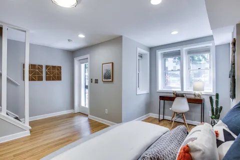 $789,000 | 313 M Street Northwest, Washington, DC 20001