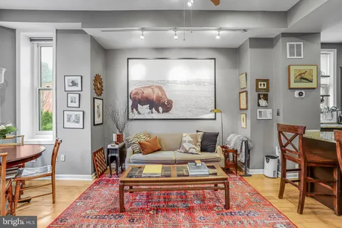 $789,000 | 313 M Street Northwest, Washington, DC 20001