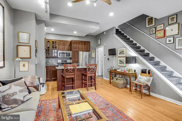 $789,000 | 313 M Street Northwest, Washington, DC 20001