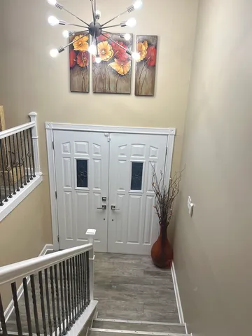 a view of entryway and hall