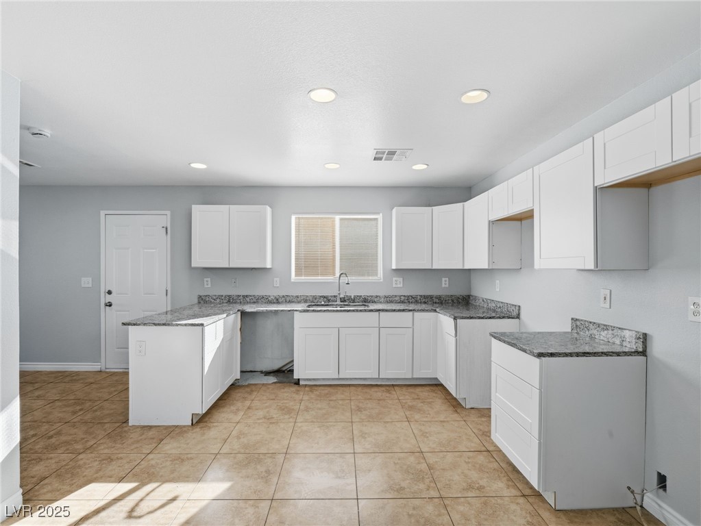 2281 Hidden View Street Las Vegas, NV 89156 - Photo 12 of 39