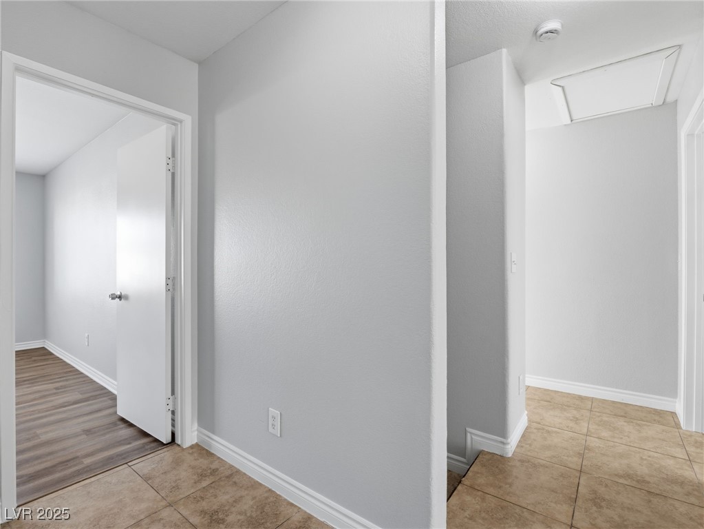 2281 Hidden View Street Las Vegas, NV 89156 - Photo 7 of 39