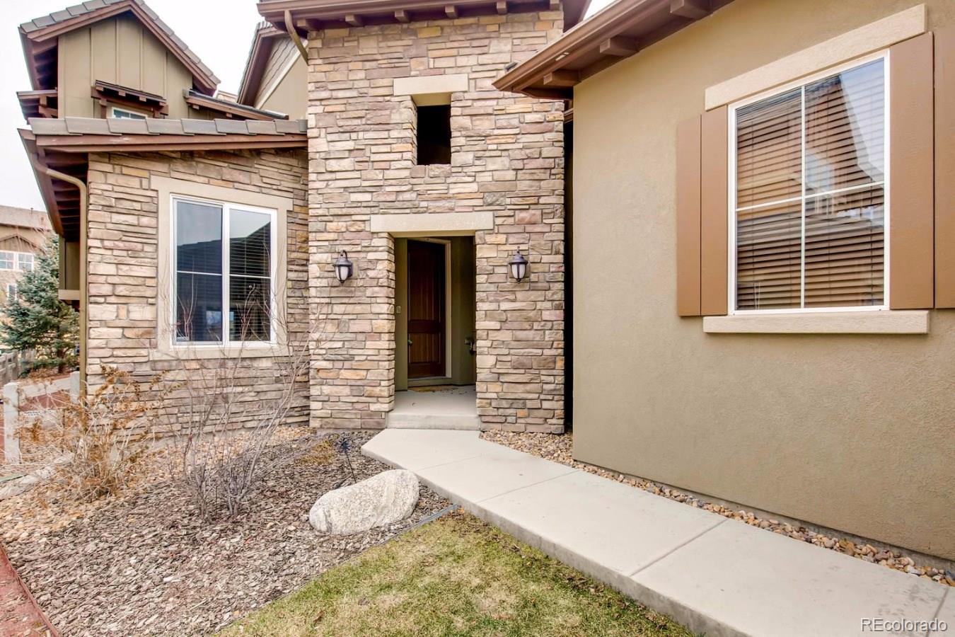 326 Maplehurst Point Highlands Ranch, CO 80126 - Photo 10 of 33 Gallery Image 10