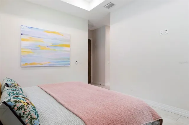 $859,000 | 2637 Bayside Drive South, St. Petersburg, FL 33705