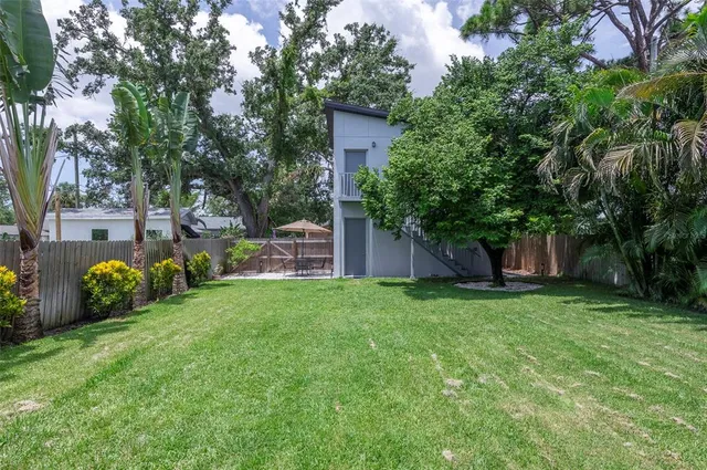 $859,000 | 2637 Bayside Drive South, St. Petersburg, FL 33705