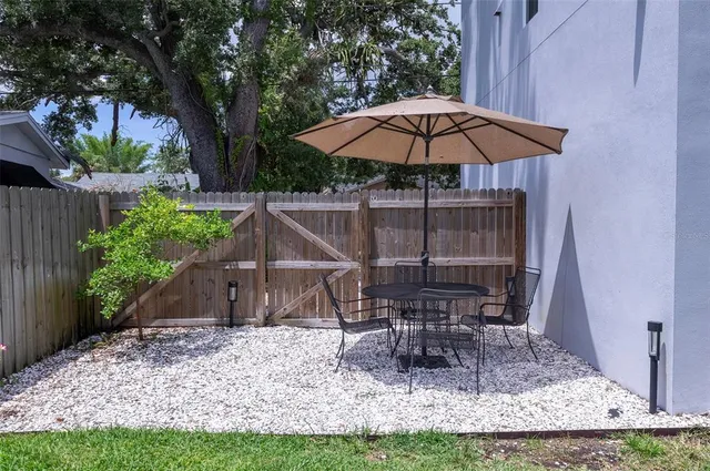 $859,000 | 2637 Bayside Drive South, St. Petersburg, FL 33705