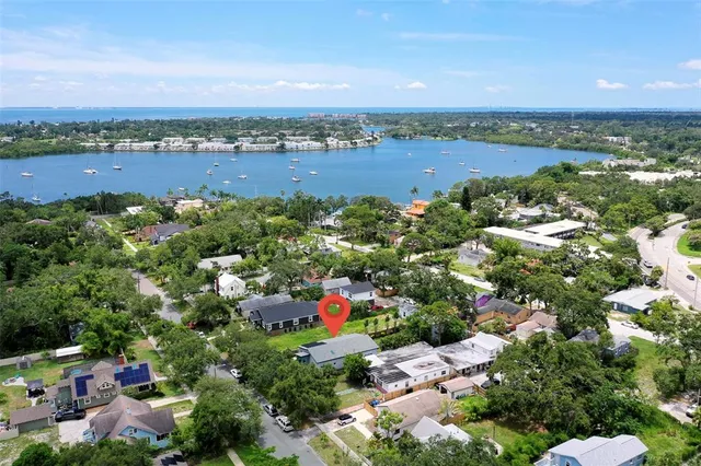$859,000 | 2637 Bayside Drive South, St. Petersburg, FL 33705