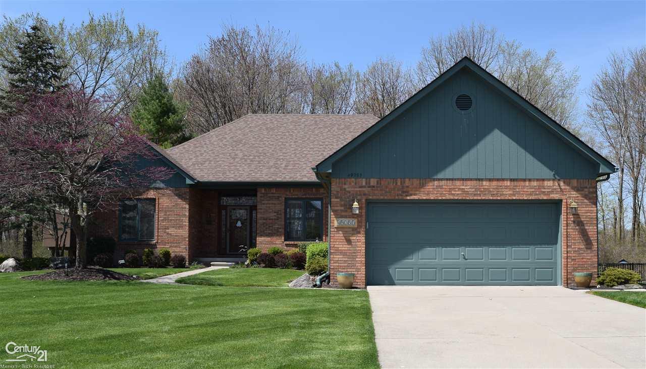 49253 Monte Road New Baltimore, MI 48047 - Photo 2 of 73 50010442-1.JPG