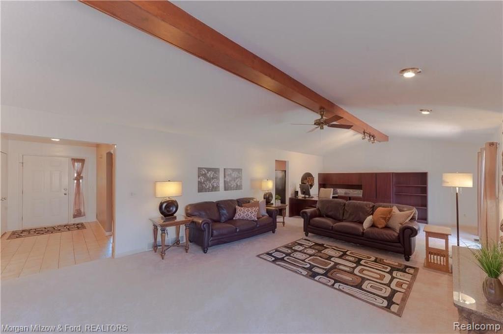 1061 Hidden Lane Rochester Hills, MI 48309 - Photo 11 of 51