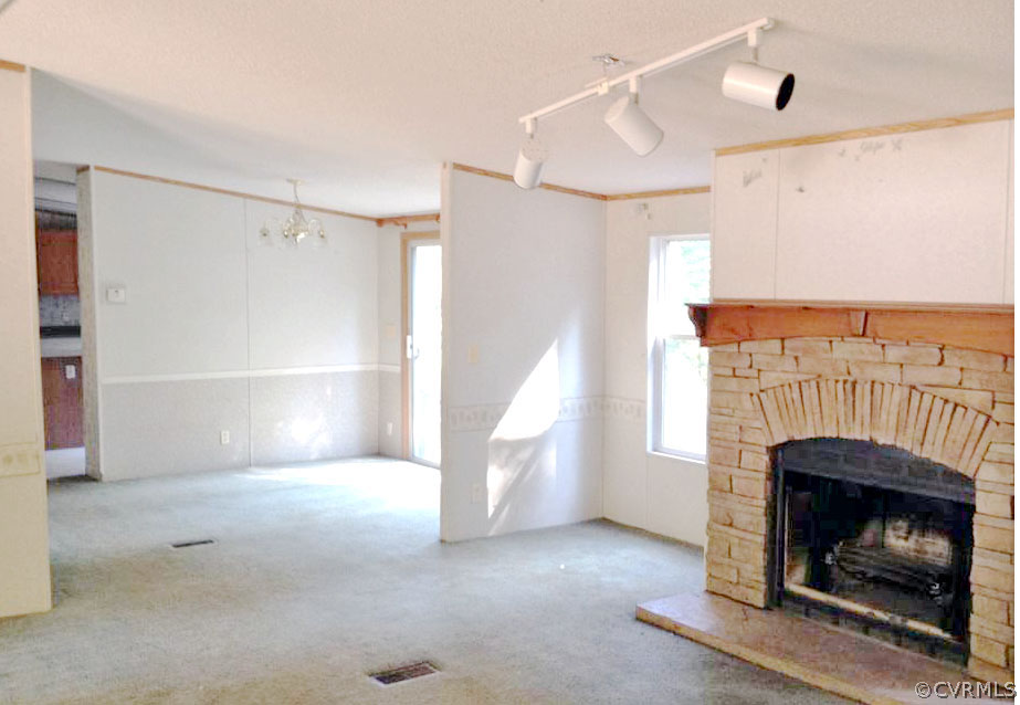 651 Kates Neck Road Topping, VA 23169 - Photo 3 of 17 Gallery Image 3