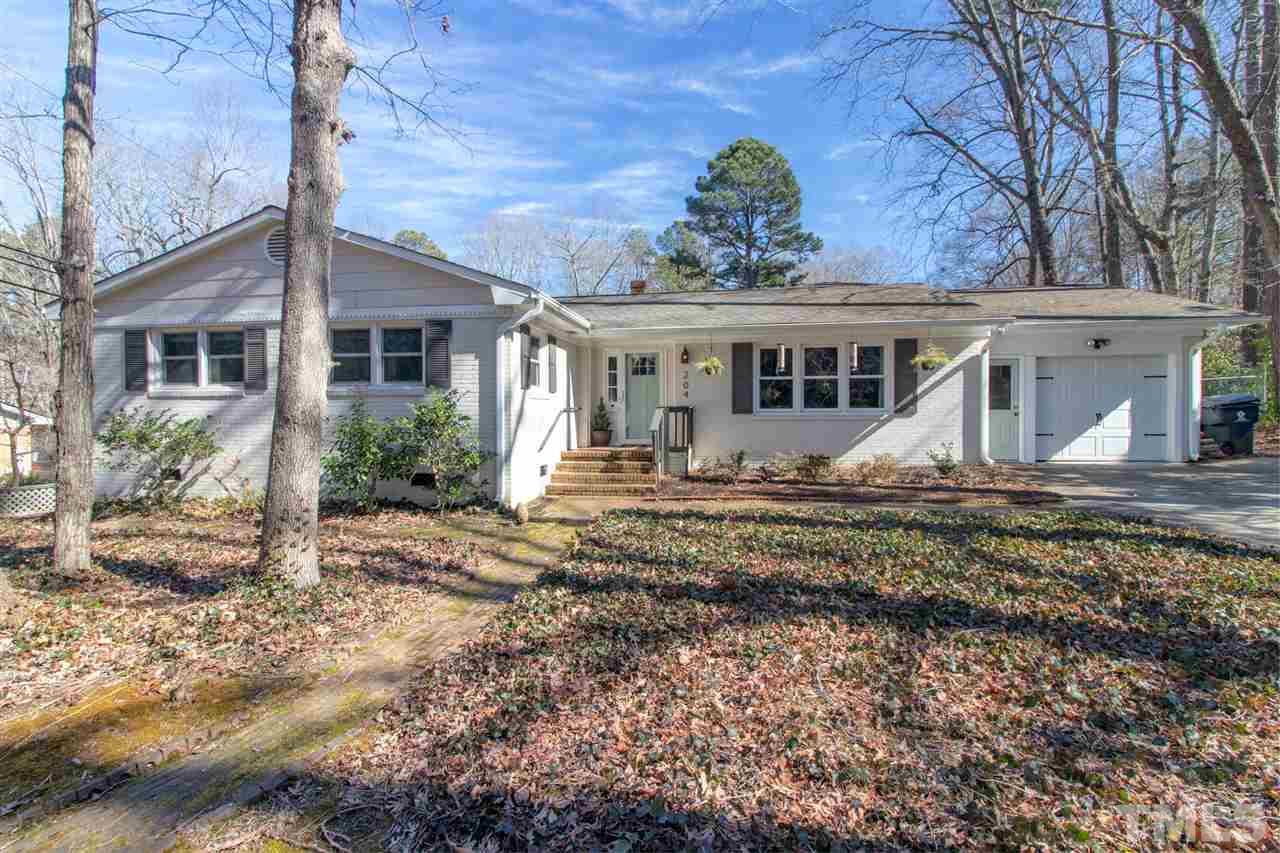 204 Lexington Road Chapel Hill, NC 27516 - Photo 1 of 28 Gallery Image 1