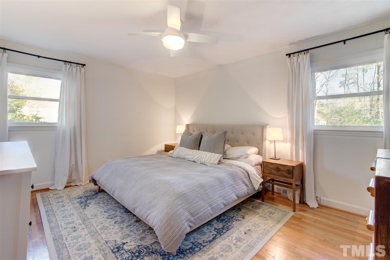 204 Lexington Road Chapel Hill, NC 27516 - Photo 17 of 28 Gallery Image 17