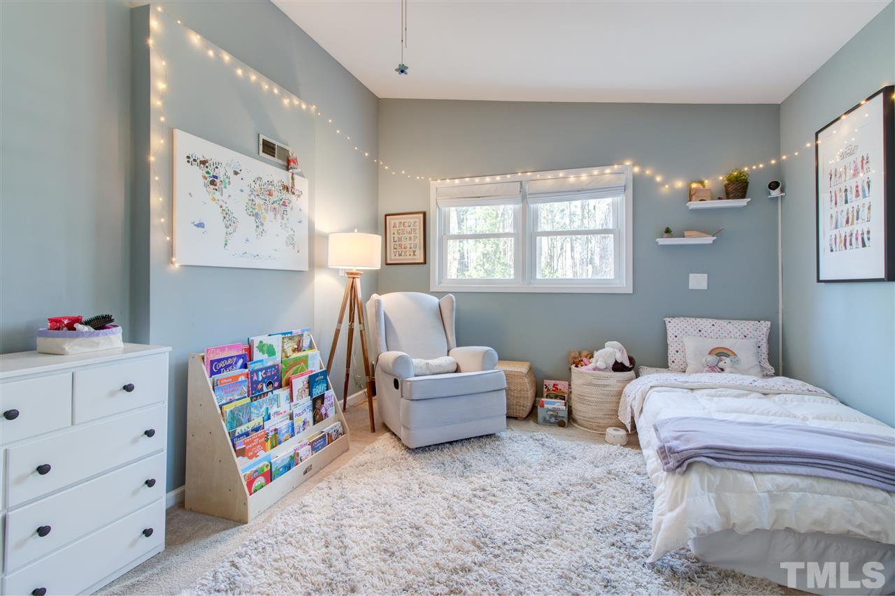 204 Lexington Road Chapel Hill, NC 27516 - Photo 20 of 28 Gallery Image 20