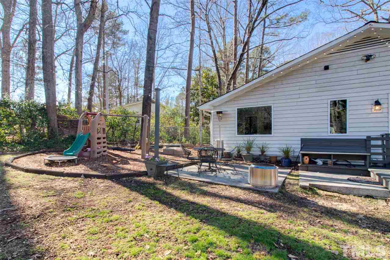 204 Lexington Road Chapel Hill, NC 27516 - Photo 27 of 28 Gallery Image 27