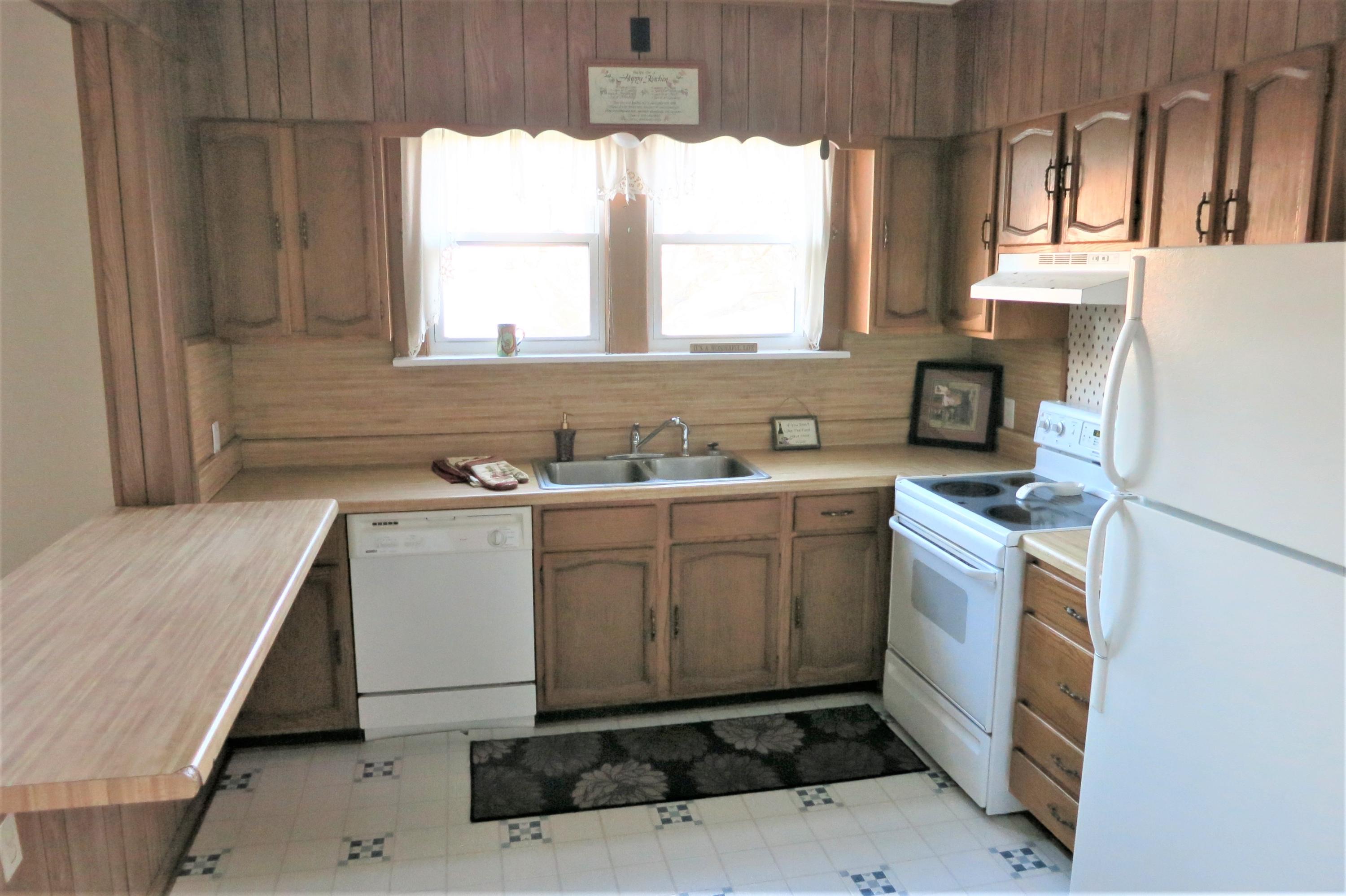 7808 Barrens Road Roanoke, VA 24019 - Photo 18 of 26 Kitchen