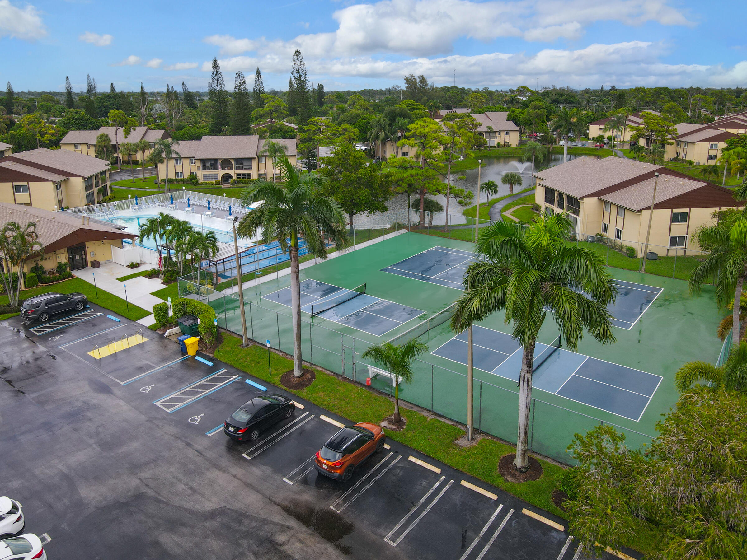 321 Pine Ridge Circle, Unit C2 Greenacres, FL 33463 - Photo 23 of 29 COMMUNITY